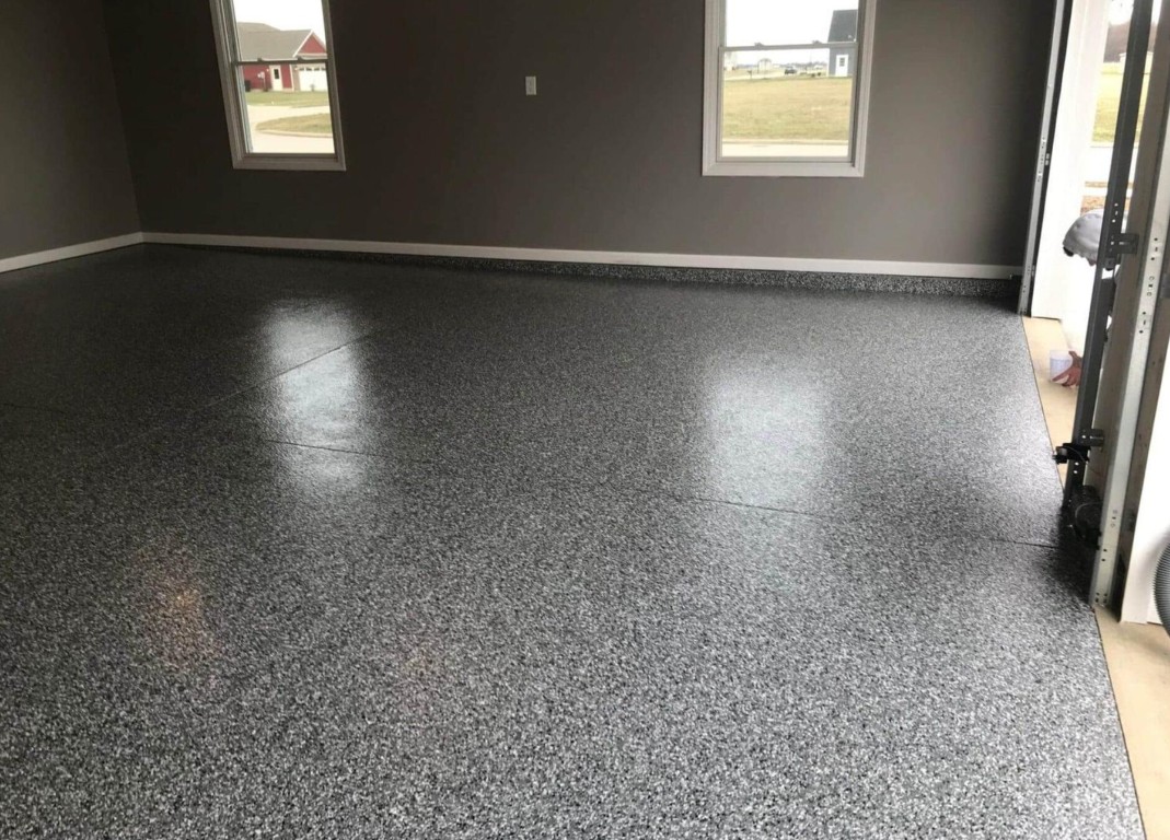 Professional epoxy garage floor coating in Hacienda Heights